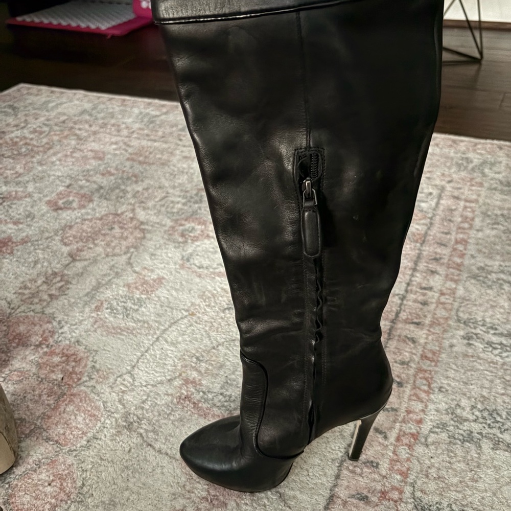 Women's Black Leather Knee-High Boots